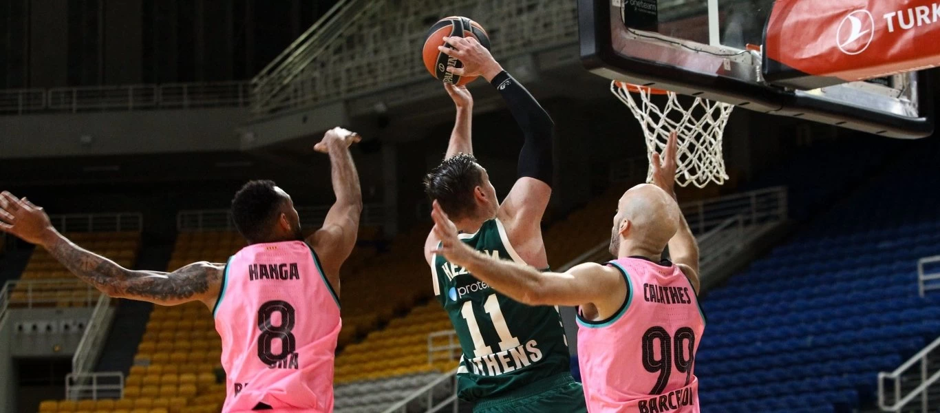 Παναθηναϊκός-Μπαρτσελόνα 77-85: Εντυπωσίασε ο Μ.Χεζόνια - Διαφορά ποιότητας με τους Καταλανούς